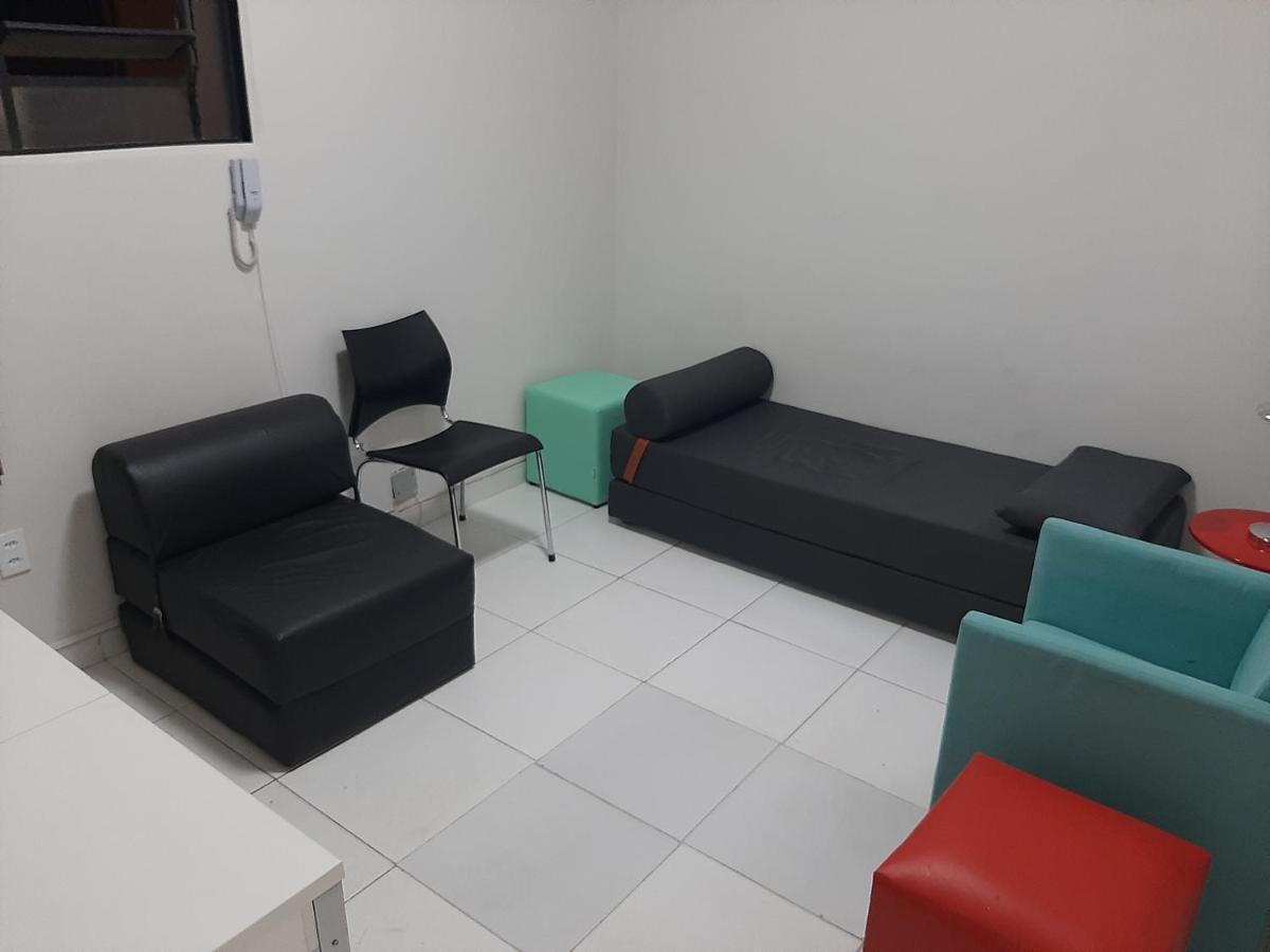Apartamento Dois Quartos Perto Unb *